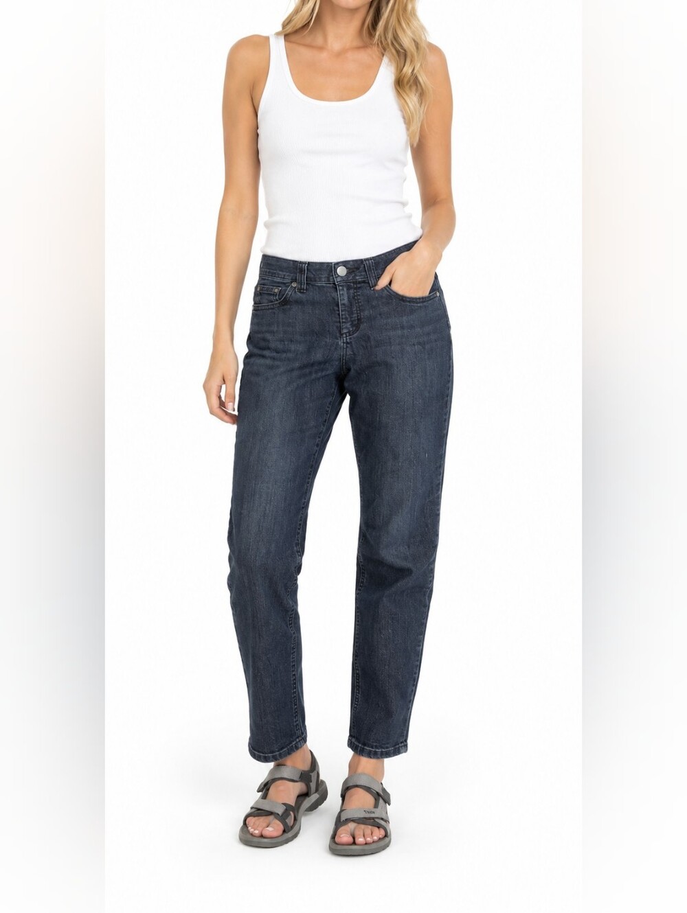 DEMOCRACY Dark Wash Stretch Jeans